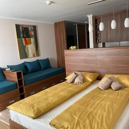 Dolce アパート コパオニク